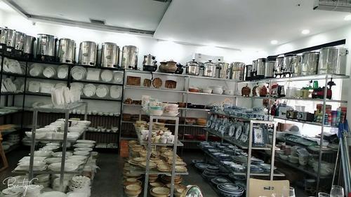 铜川市内首家500平方大型酒店用品厨房用具,日用百货一站式卖场开业了